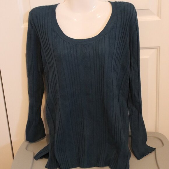 Lane Bryant Dark Green Ribbed Sweater Rayon/Nylon Blend Size 18-20 - Picture 1 of 13